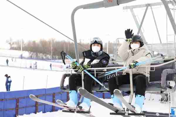 欢乐回归！天定山滑雪场今日开板首滑！