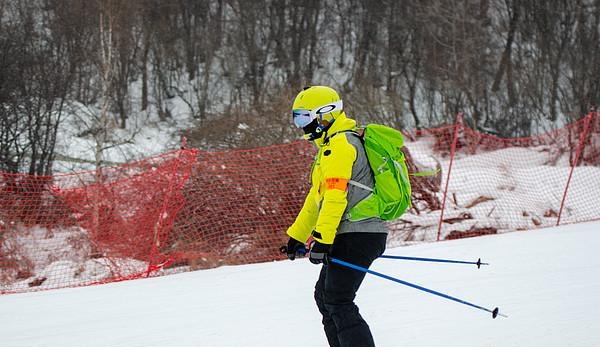 初识滑雪要买些什么？滑雪新人的装备清单