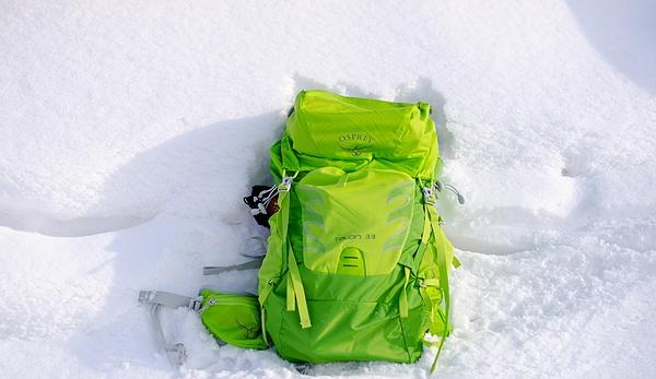 初识滑雪要买些什么？滑雪新人的装备清单