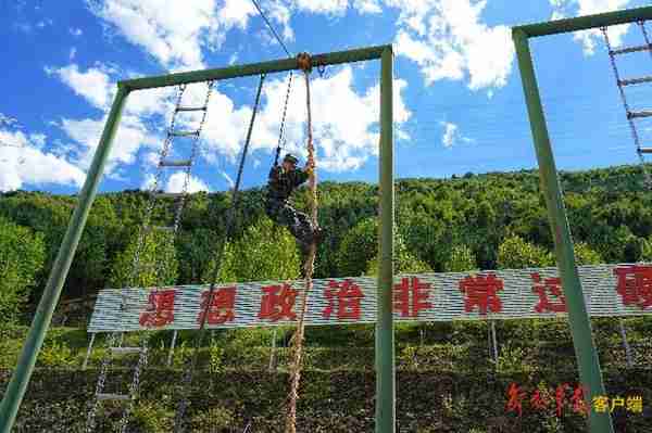 超越自我淬火成钢，多图直击武警新兵训练