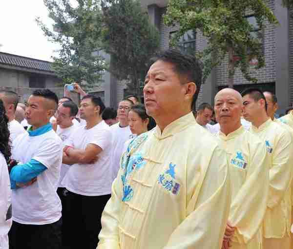 一代太极宗师陈发科铜像落成仪式在太极拳发源地陈家沟举行