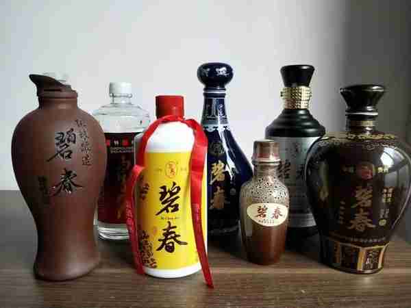 贵州十大酱香酒排名，茅台镇不止有茅台，口感好价格亲民，喝过吗