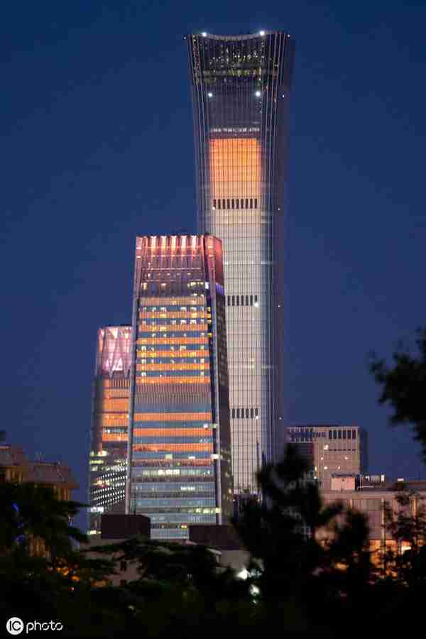 528米高，中国尊刷新北京天际线至高点