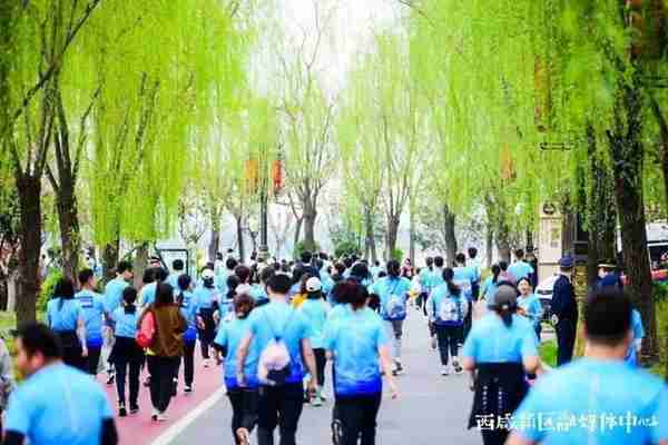 2023西咸新区半程马拉松赛在昆明池·七夕公园开赛