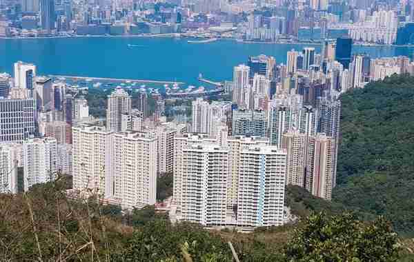 这套香港豪宅，叫价10亿元！你觉得值吗？